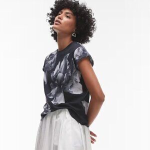 NWT AllSaints Anna Floral Print Crew Neck Short Sleeve T-Shirt XS